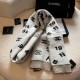 2023FW Muffler CHANEL CHANEL For an elegant casual outfit 2023FW Muffler CHANEL CHANEL For an elegant casual outfit
