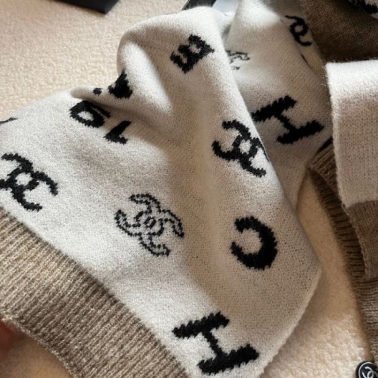2023FW Muffler CHANEL CHANEL For an elegant casual outfit 2023FW Muffler CHANEL CHANEL For an elegant casual outfit