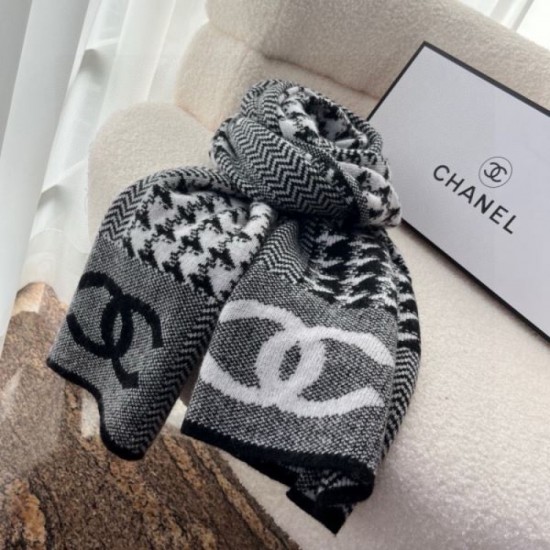 CHANEL Latest Trend Fashion New Arrivals 2023FW Scarf CHANEL Latest Trend Fashion New Arrivals 2023FW Scarf