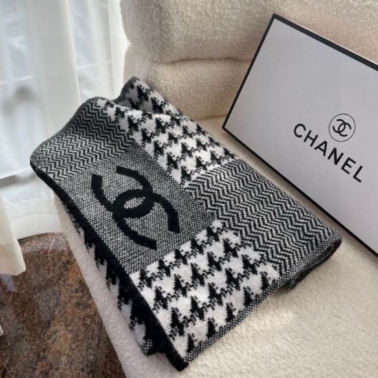 CHANEL Latest Trend Fashion New Arrivals 2023FW Scarf CHANEL Latest Trend Fashion New Arrivals 2023FW Scarf