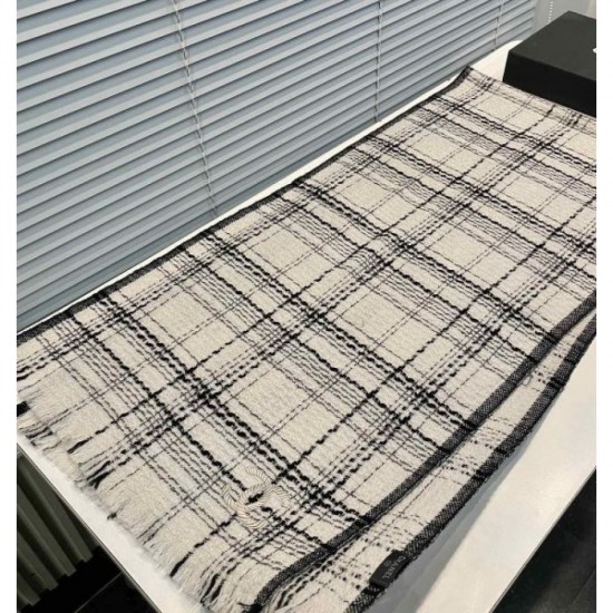 CHANEL Can't wait for winter brand new 2023FW scarf CHANEL Can't wait for winter brand new 2023FW scarf