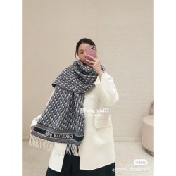2023FW Muffler DIOR Dior Like a beautiful winter color
