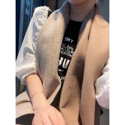 DIOR Autumn/Winter Fashion Trend Item 2023FW Scarf