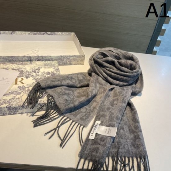 DIOR Dior The latest trend to enhance the autumn/winter mood 2023FW scarf DIOR Dior The latest trend to enhance the autumn/winter mood 2023FW scarf