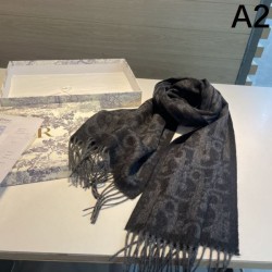 DIOR Dior The latest trend to enhance the autumn/winter mood 2023FW scarf