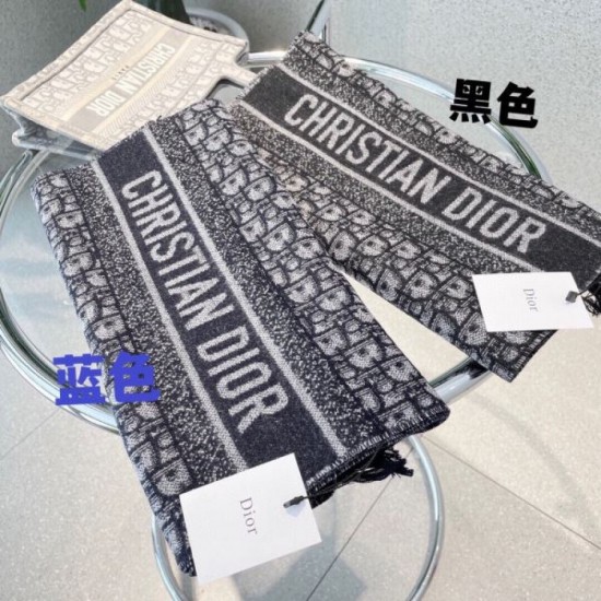 DIOR Fashionable Fall/Winter 2023FW scarf that captivates adults DIOR Fashionable Fall/Winter 2023FW scarf that captivates adults