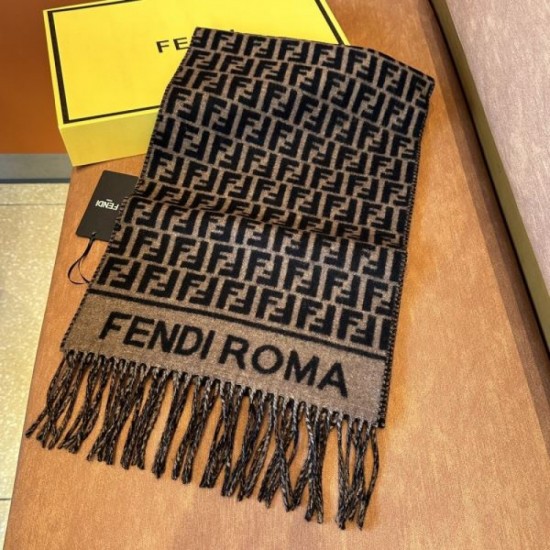 2023FW Muffler FENDI Featured new item full of seasonal feeling 2023FW Muffler FENDI Featured new item full of seasonal feeling