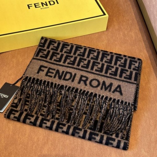 2023FW Muffler FENDI Featured new item full of seasonal feeling 2023FW Muffler FENDI Featured new item full of seasonal feeling