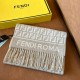 2023FW Muffler FENDI Items attracting attention from overseas celebrities 2023FW Muffler FENDI Items attracting attention from overseas celebrities