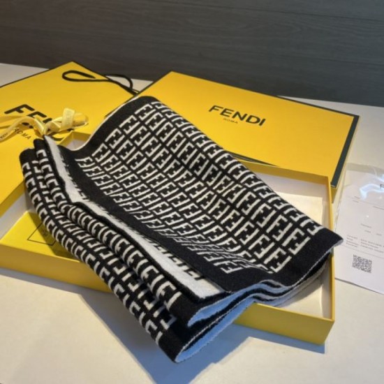 2023FW Muffler FENDI For a limited time, you should buy it at a good price 2023FW Muffler FENDI For a limited time, you should buy it at a good price