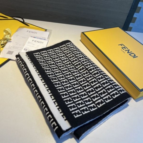 2023FW Muffler FENDI For a limited time, you should buy it at a good price 2023FW Muffler FENDI For a limited time, you should buy it at a good price