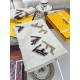 FENDI Eye-catching style this winter 2023FW Scarf FENDI Eye-catching style this winter 2023FW Scarf