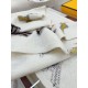 FENDI Eye-catching style this winter 2023FW Scarf FENDI Eye-catching style this winter 2023FW Scarf