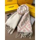FENDI 2023FW scarf loved by celebrities and celebrities FENDI 2023FW scarf loved by celebrities and celebrities