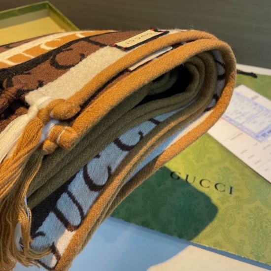 2023FW Muffler GUCCI Gucci Celebrities are also obsessed with the new brand 2023FW Muffler GUCCI Gucci Celebrities are also obsessed with the new brand