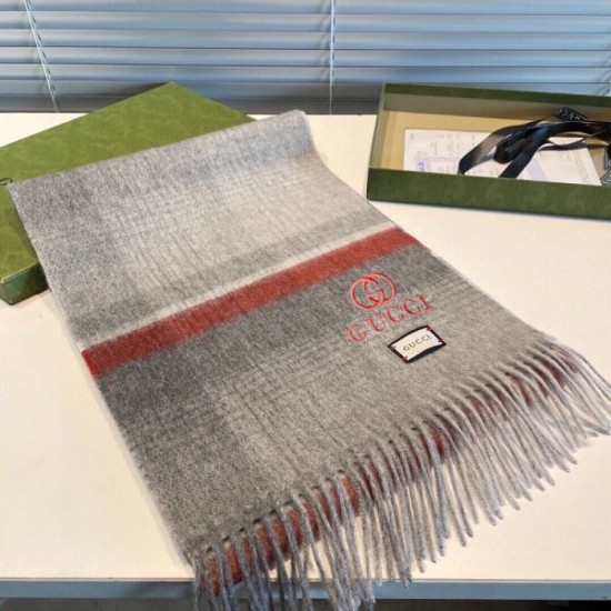 2023FW Muffler GUCCI Gucci Last year's popular item New 2023FW Muffler GUCCI Gucci Last year's popular item New