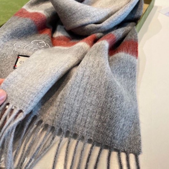 2023FW Muffler GUCCI Gucci Last year's popular item New 2023FW Muffler GUCCI Gucci Last year's popular item New