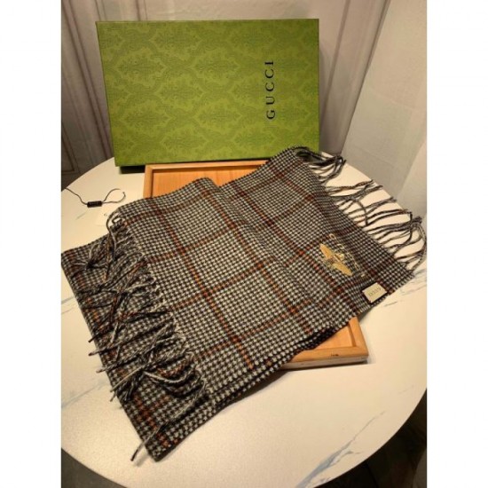 2023FW Muffler GUCCI Gucci This winter's most popular brand 2023FW Muffler GUCCI Gucci This winter's most popular brand
