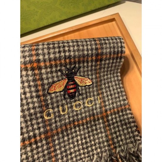 2023FW Muffler GUCCI Gucci This winter's most popular brand 2023FW Muffler GUCCI Gucci This winter's most popular brand