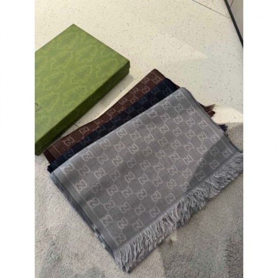 GUCCI 2023FW scarf for a modern style GUCCI 2023FW scarf for a modern style