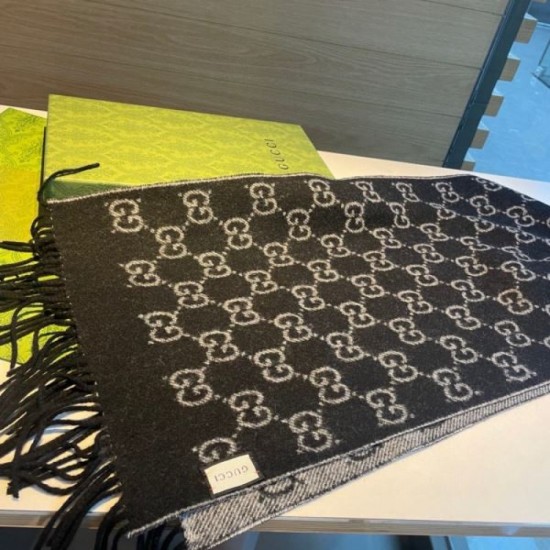 GUCCI Gucci Popular styles that sold this year 2023FW Scarf GUCCI Gucci Popular styles that sold this year 2023FW Scarf