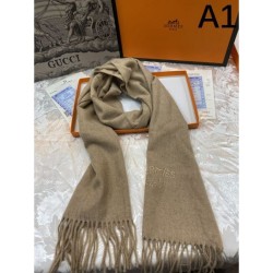 HERMES 2023FW scarf, popular among fashionable people