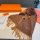 HERMES 2023FW scarf that makes it easy to dress up HERMES 2023FW scarf that makes it easy to dress up