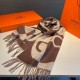 HERMES 2023FW Scarf for elegant casual coordination HERMES 2023FW Scarf for elegant casual coordination