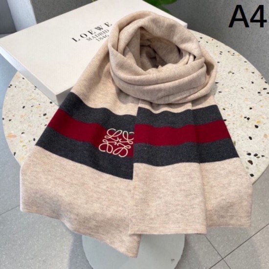 LOEWE 2023FW scarf perfect for winter outings LOEWE 2023FW scarf perfect for winter outings