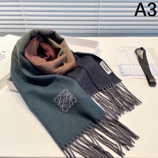 LOEWE This winter's essential item 2023FW scarf LOEWE This winter's essential item 2023FW scarf