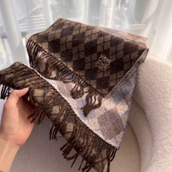 LOEWE New winter items to fall in love with 2023FW scarf LOEWE New winter items to fall in love with 2023FW scarf