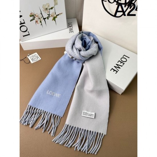 LOEWE 2023FW scarf loved by celebrities and celebrities LOEWE 2023FW scarf loved by celebrities and celebrities