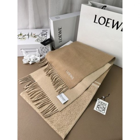 LOEWE 2023FW scarf loved by celebrities and celebrities LOEWE 2023FW scarf loved by celebrities and celebrities