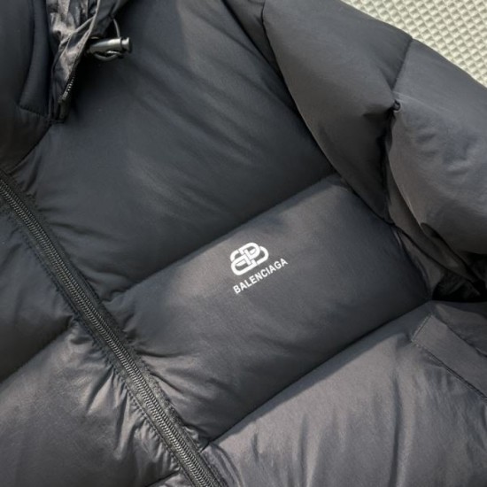 2023FW down jacket BALENCIAGA Balenciaga welcome this season 2023FW down jacket BALENCIAGA Balenciaga welcome this season