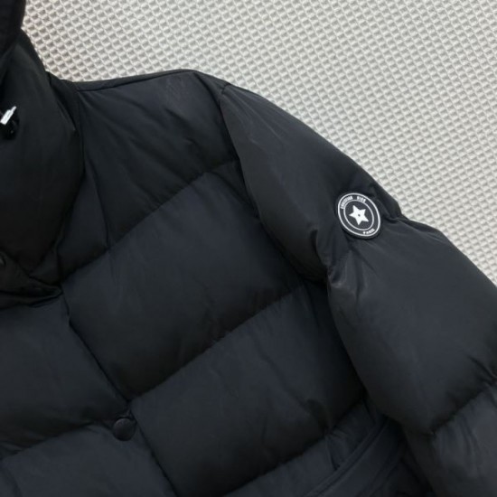 2023FW Down Jacket DIOR Item also featured in Dior magazine 2023FW Down Jacket DIOR Item also featured in Dior magazine
