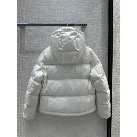 FENDI 2023FW down jacket with a retro atmosphere FENDI 2023FW down jacket with a retro atmosphere