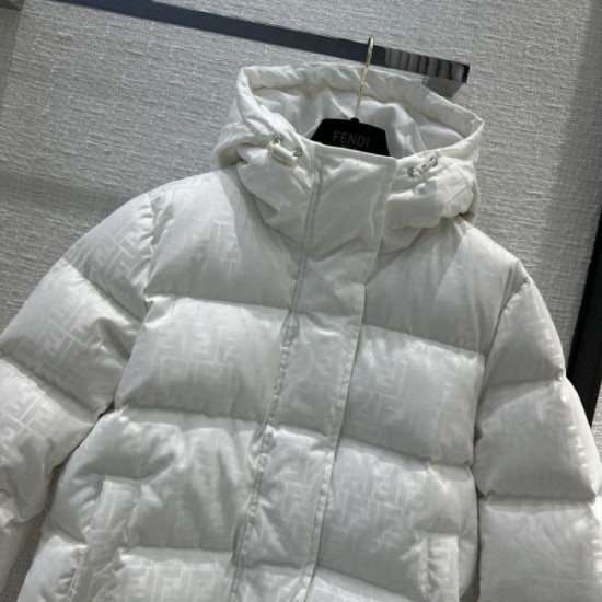 FENDI 2023FW down jacket with a retro atmosphere FENDI 2023FW down jacket with a retro atmosphere