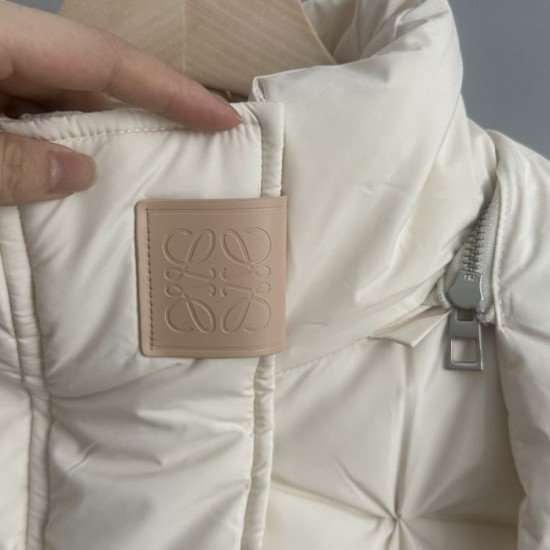 2023FW Down Jacket LOEWE Full of fashion sense 2023FW Down Jacket LOEWE Full of fashion sense