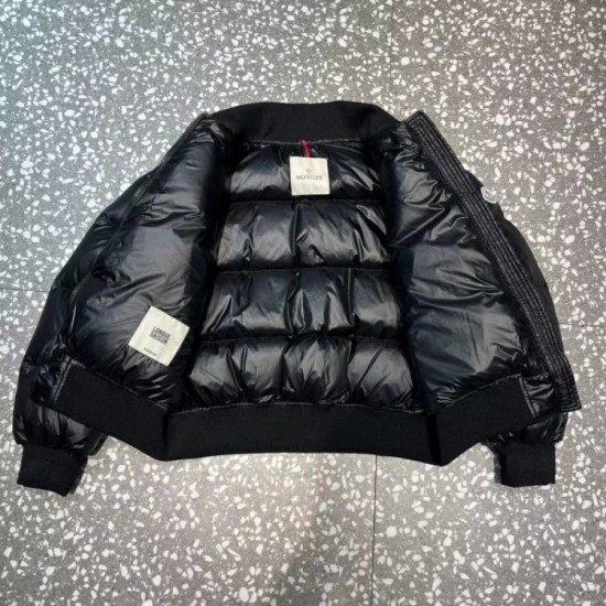 2023FW down jacket MONCLER Monk rail adult-like atmosphere 2023FW down jacket MONCLER Monk rail adult-like atmosphere