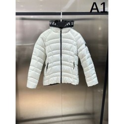 2023FW Down Jacket MONCLER Good impression 120%