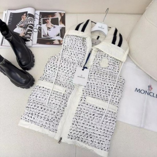 2023FW MONCLER Down jacket Stylish presence 2023FW MONCLER Down jacket Stylish presence
