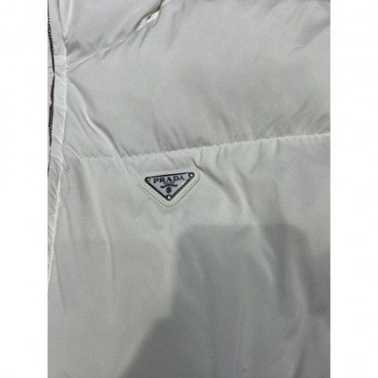 2023FW Down Jacket PRADA Dress with a beautiful impression 2023FW Down Jacket PRADA Dress with a beautiful impression