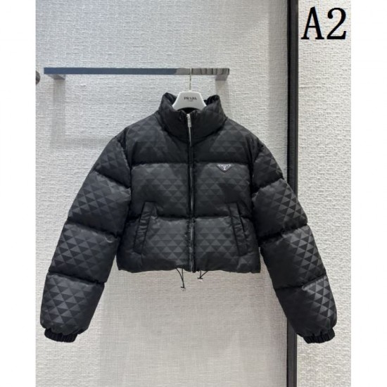 2023FW Down Jacket PRADA Fashionable half a step ahead 2023FW Down Jacket PRADA Fashionable half a step ahead