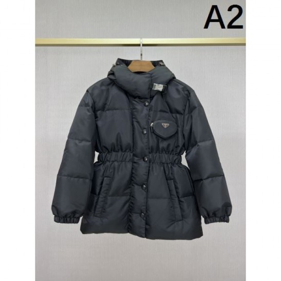 2023FW Down Jacket PRADA New Prada Many Celebrities Use It 2023FW Down Jacket PRADA New Prada Many Celebrities Use It