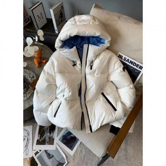 2023FW Down Jacket PRADA For an elegant casual outfit 2023FW Down Jacket PRADA For an elegant casual outfit