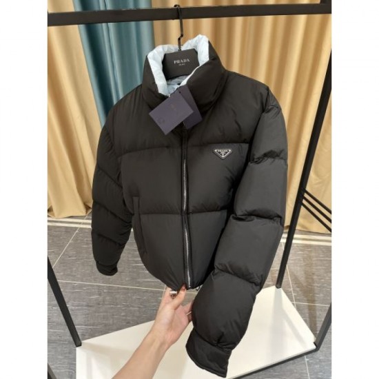 2023FW Down Jacket PRADA Prada New Autumn/Winter Product that boasts tremendous support 2023FW Down Jacket PRADA Prada New Autumn/Winter Product that boasts tremendous support