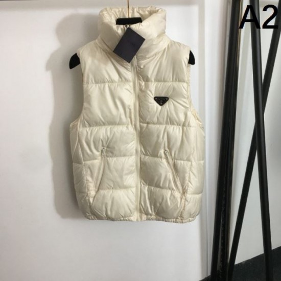 2023FW PRADA Prada Ahead of this year's trends Cotton vest 2023FW PRADA Prada Ahead of this year's trends Cotton vest