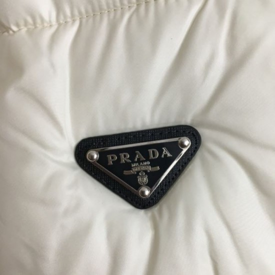 2023FW PRADA Prada Ahead of this year's trends Cotton vest 2023FW PRADA Prada Ahead of this year's trends Cotton vest