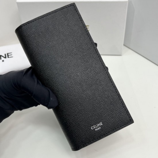 2023SS CELINE Celine A long wallet you should have this summer 2023SS CELINE Celine A long wallet you should have this summer