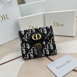 2023SS DIOR Dior Cumulative total sales No. 1! Bi-fold wallet